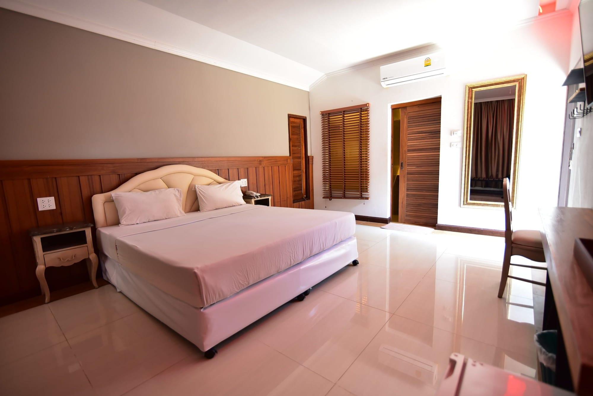 Fantasy Resort Nakhon Szavan Kültér fotó
