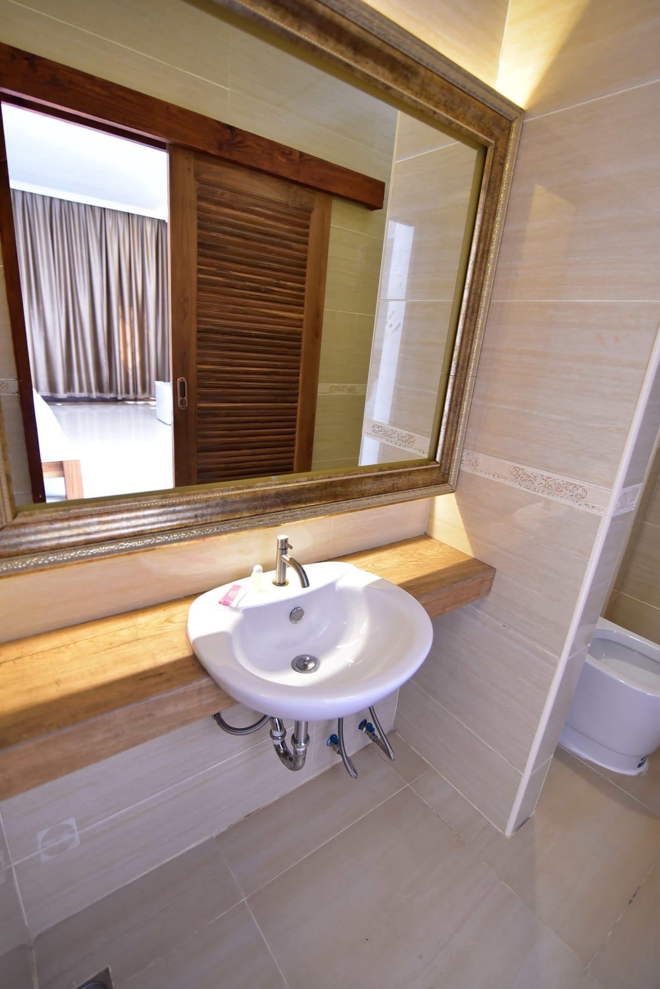 Fantasy Resort Nakhon Szavan Kültér fotó