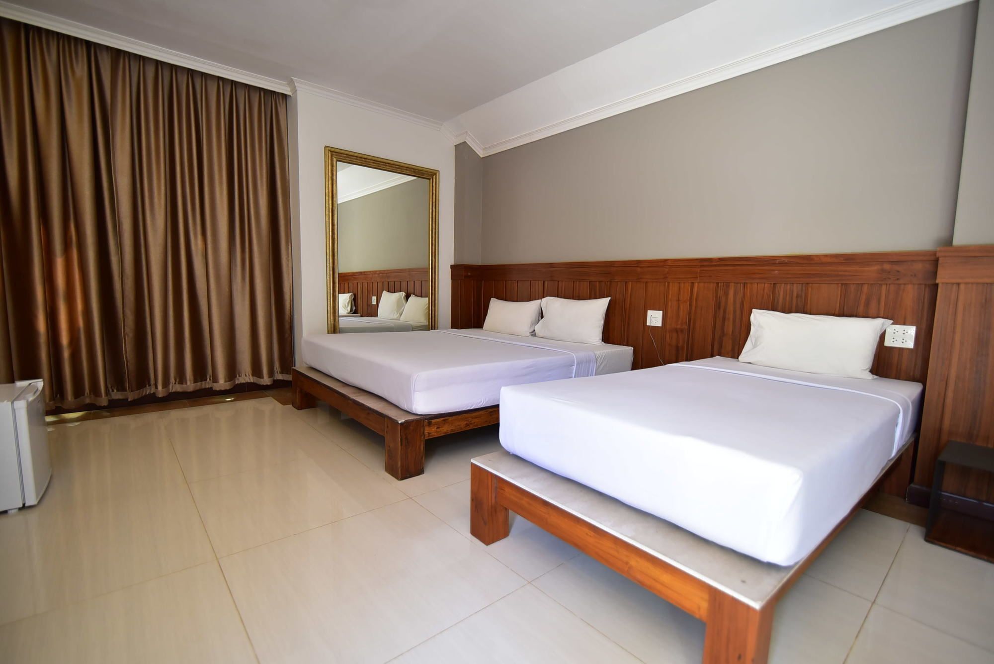 Fantasy Resort Nakhon Szavan Kültér fotó